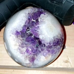 Amethyst geode